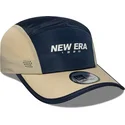 cappellino-5-panel-curvo-blu-navy-regolabile-runner-colour-block-di-new-era
