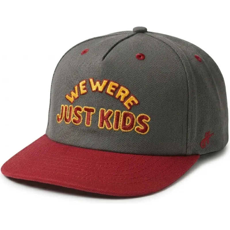 gorra-curva-gris-y-roja-snapback-just-kids-the-retro-de-homenage