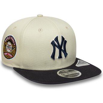 Gorra plana beige snapback con logo azul marino 9FIFTY Original Fit World Series de New York Yankees MLB de New Era