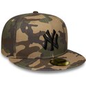 cappello-piatto-mimetico-regolabile-con-logo-nero-59fifty-camo-dei-new-york-yankees-mlb-di-new-era