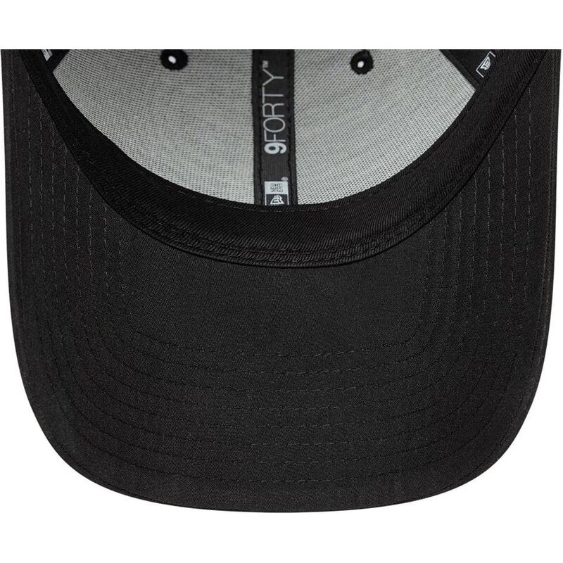 gorra-curva-negra-ajustable-9forty-tonal-flawless-de-new-york-yankees-mlb-de-new-era