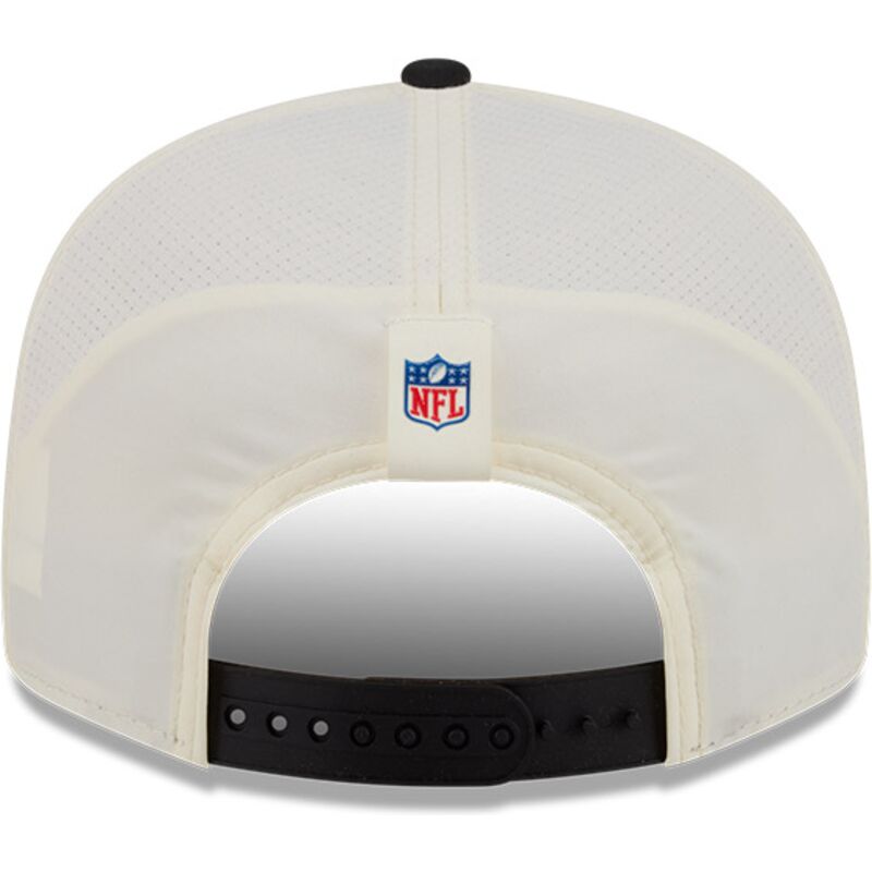 gorra-plana-beige-y-negra-snapback-9fifty-training-pack-2026-de-las-vegas-raiders-nfl-de-new-era