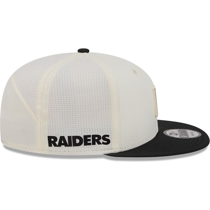 petten-plat-beige-snapback-9fifty-training-pack-2026-van-las-vegas-raiders-nfl-van-new-era