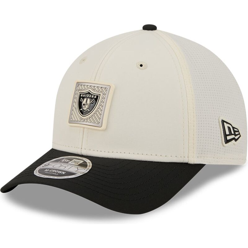 petten-gebogen-beige-snapback-9forty-m-crown-training-pack-2026-van-las-vegas-raiders-nfl-van-new-era