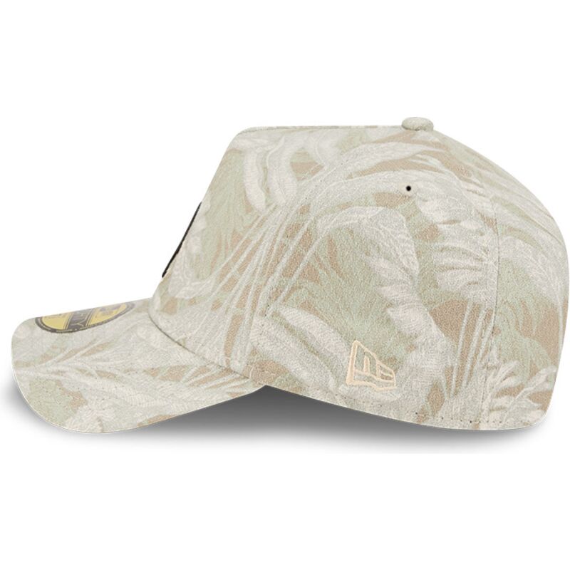 petten-gebogen-beige-aangepast-59forty-a-frame-leafy-palm-van-chicago-white-sox-mlb-van-new-era petten-gebogen-beige-aangepast-59forty-a-frame-leafy-palm-van-chicago-white-sox-mlb-van-new-era