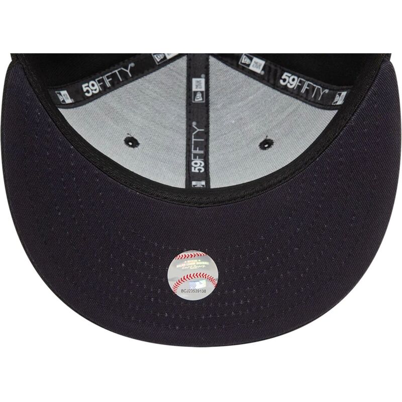 gorra-plana-negra-ajustada-59fifty-heart-icon-de-atlanta-braves-mlb-de-new-era
