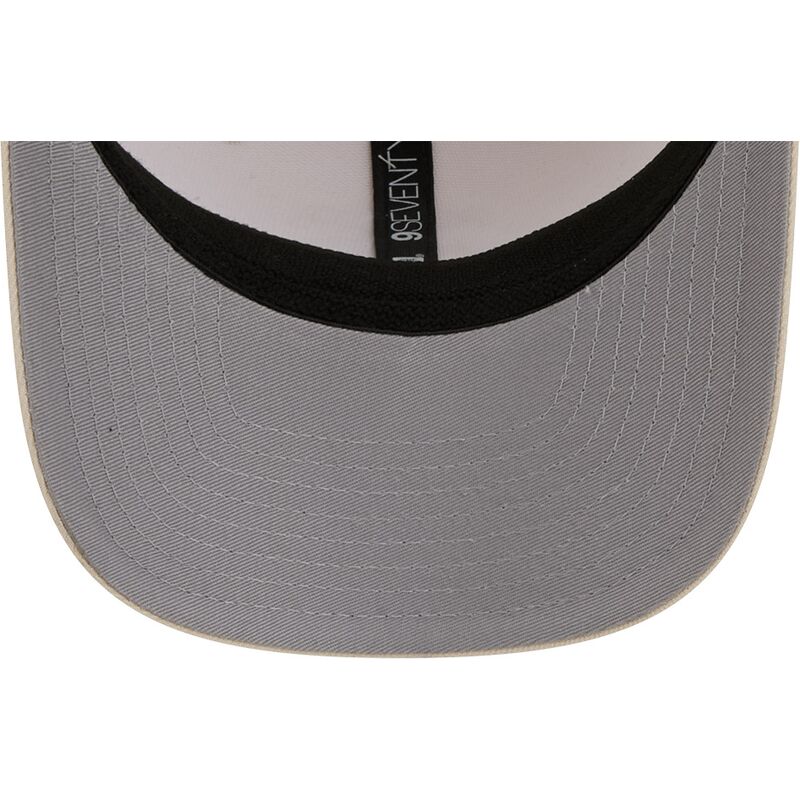 gorra-trucker-beige-9seventy-stretch-snap-color-pack-de-new-york-yankees-mlb-de-new-era