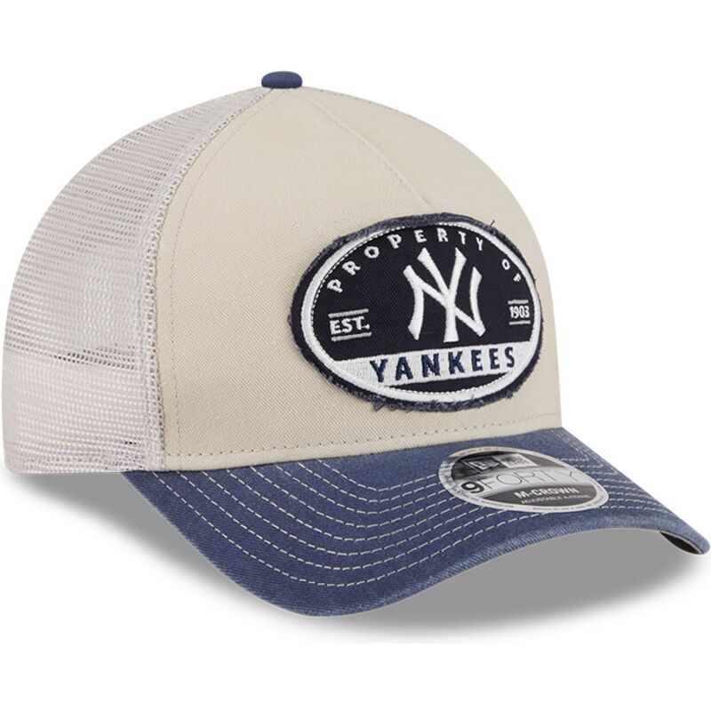new-era-9forty-m-crown-a-frame-fray-new-york-yankees-mlb-beige-and-navy-blue-trucker-hat