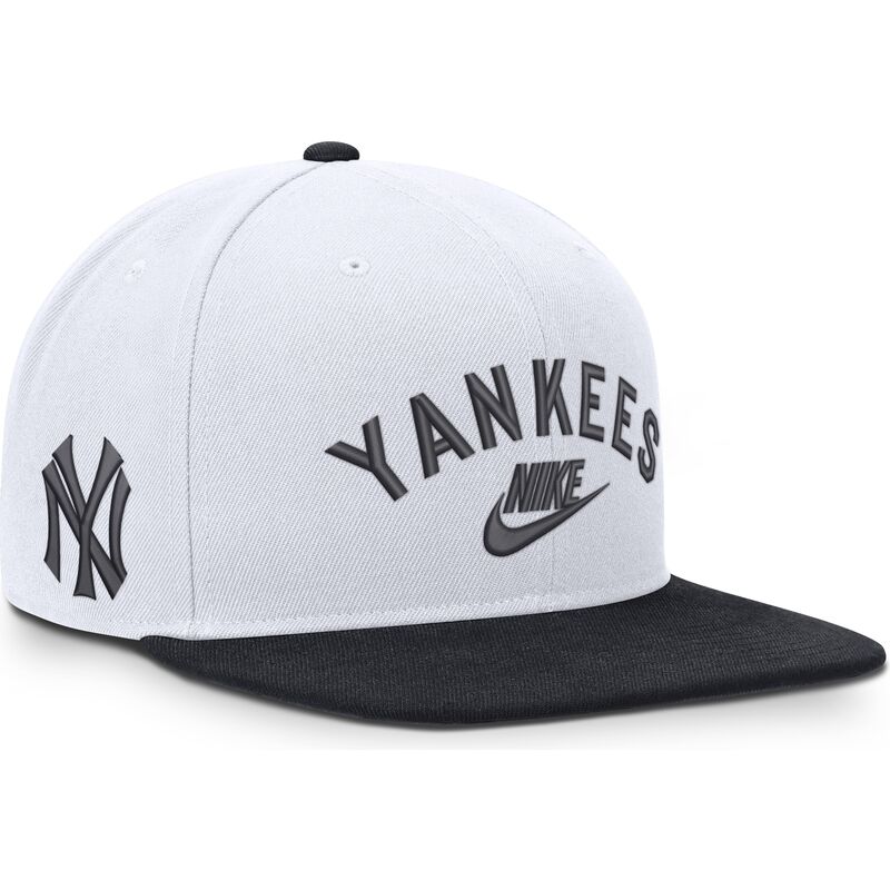 gorra-plana-blanca-y-azul-marino-snapback-cooperstown-dri-fit-pro-structured-square-bill-de-new-york-yankees-mlb-de-nike gorra-plana-blanca-y-azul-marino-snapback-cooperstown-dri-fit-pro-structured-square-bill-de-new-york-yankees-mlb-de-nike