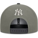 gorra-plana-verde-snapback-dri-fit-pro-structured-square-bill-de-new-york-yankees-mlb-de-nike