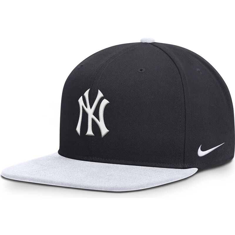 nike-flat-brim-dri-fit-pro-structured-square-bill-new-york-yankees-mlb-navy-blue-and-white-snapback-cap nike-flat-brim-dri-fit-pro-structured-square-bill-new-york-yankees-mlb-navy-blue-and-white-snapback-cap