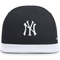 petten-plat-marineblauw-snapback-dri-fit-pro-structured-square-bill-van-new-york-yankees-mlb-van-nike