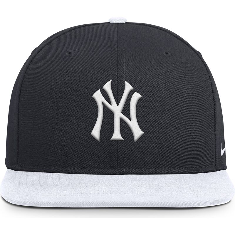 nike-flat-brim-dri-fit-pro-structured-square-bill-new-york-yankees-mlb-navy-blue-and-white-snapback-cap nike-flat-brim-dri-fit-pro-structured-square-bill-new-york-yankees-mlb-navy-blue-and-white-snapback-cap