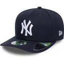 gorra-curva-azul-marino-snapback-9seventy-stretch-snap-player-replica-de-new-york-yankees-mlb-de-new-era