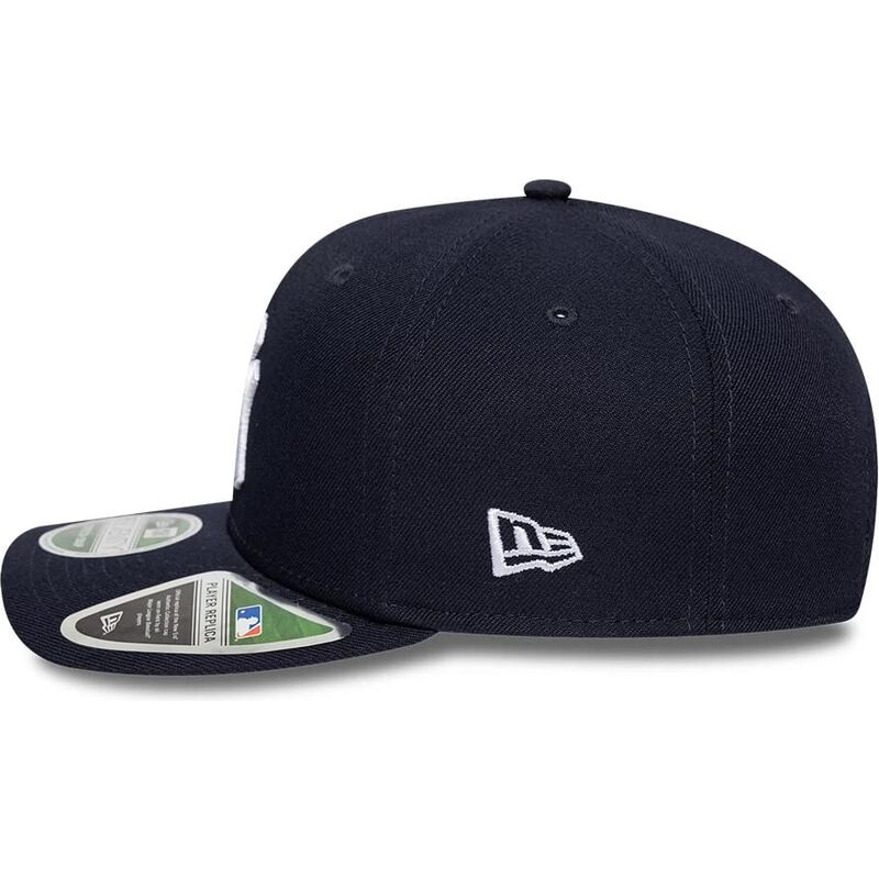 gorra-curva-azul-marino-snapback-9seventy-stretch-snap-player-replica-de-new-york-yankees-mlb-de-new-era