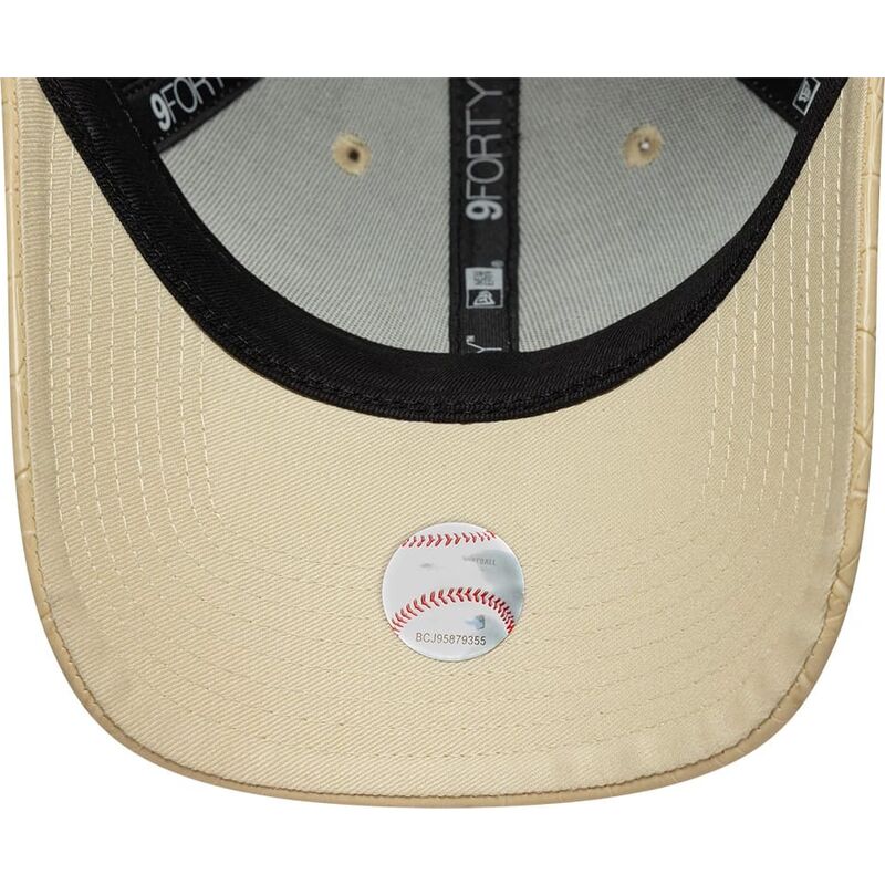 new-era-curved-brim-women-9forty-pu-pattern-new-york-yankees-mlb-beige-adjustable-cap-with-beige-logo