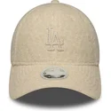 gorra-curva-beige-snapback-para-mujer-con-logo-beige-9forty-m-crown-winter-borg-de-los-angeles-dodgers-mlb-de-new-era