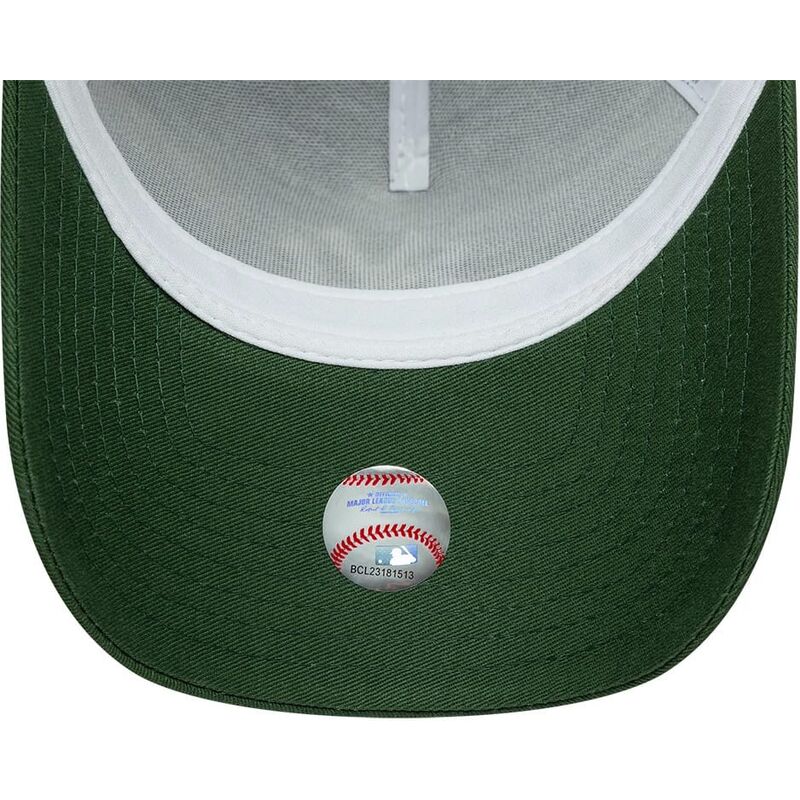 gorra-trucker-verde-y-blanca-a-frame-league-essential-de-new-york-yankees-mlb-de-new-era