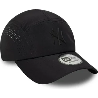 Gorra trucker negra con logo negro Runner Tech Midi de New York Yankees MLB de New Era
