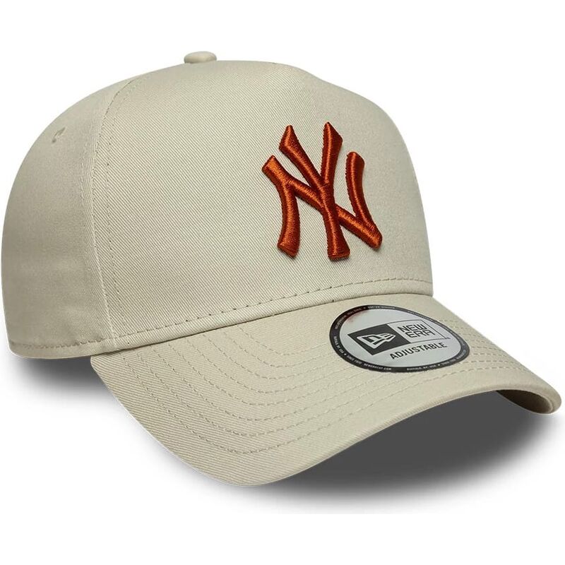 gorra-curva-beige-snapback-con-logo-marron-e-frame-league-essential-de-new-york-yankees-mlb-de-new-era
