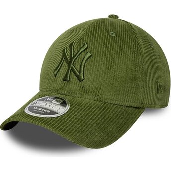 Gorra curva verde claro ajustable con logo verde 9FORTY M-Crown Cord de New York Yankees MLB de New Era