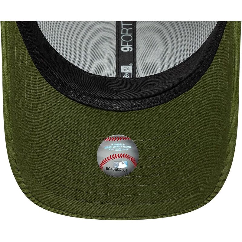 gorra-curva-verde-claro-ajustable-con-logo-verde-9forty-m-crown-cord-de-new-york-yankees-mlb-de-new-era