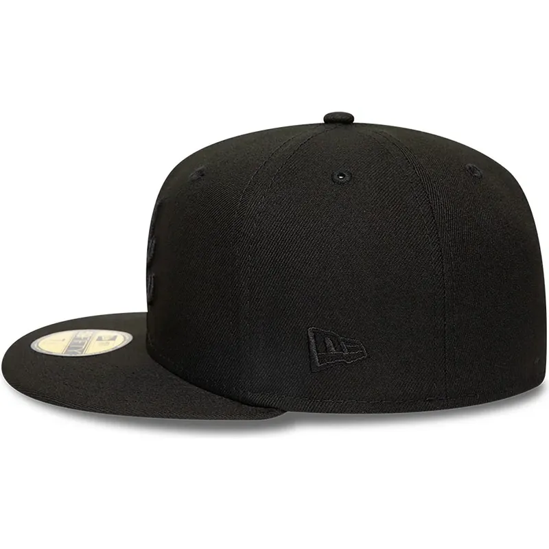 gorra-plana-negra-ajustada-con-logo-negro-59fifty-de-atlanta-braves-mlb-de-new-era