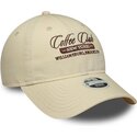gorra-curva-beige-ajustable-para-mujer-9twenty-coffee-club-de-new-era