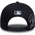 gorra-curva-azul-marino-snapback-9forty-m-crown-side-script-de-new-york-yankees-mlb-de-new-era