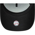 new-era-curved-brim-golden-logo-e-frame-metallic-outline-new-york-yankees-mlb-black-snapback-cap