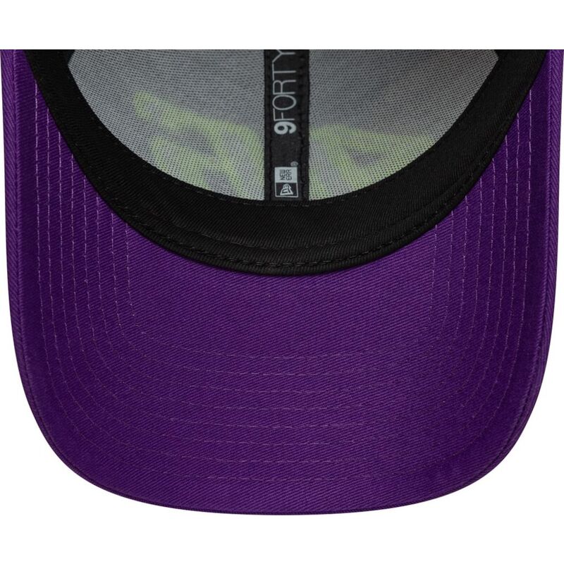 gorra-curva-violeta-ajustable-9forty-wordmark-de-valentino-rossi-vr46-motogp-de-new-era