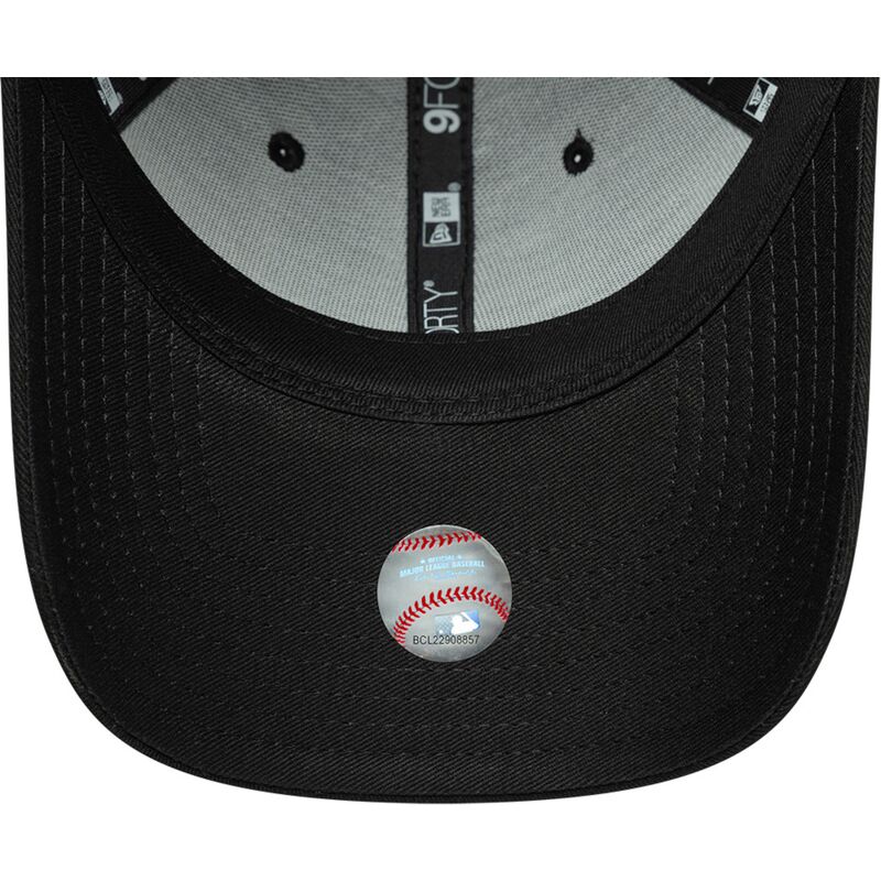 gorra-curva-negra-ajustable-con-logo-gris-9forty-league-essential-de-detroit-tigers-mlb-de-new-era gorra-curva-negra-ajustable-con-logo-gris-9forty-league-essential-de-detroit-tigers-mlb-de-new-era