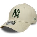 new-era-curved-brim-dark-green-logo-9forty-league-essential-new-york-yankees-mlb-beige-adjustable-cap