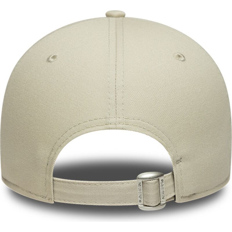 gorra-curva-beige-ajustable-con-logo-verde-oscuro-9forty-league-essential-de-new-york-yankees-mlb-de-new-era gorra-curva-beige-ajustable-con-logo-verde-oscuro-9forty-league-essential-de-new-york-yankees-mlb-de-new-era