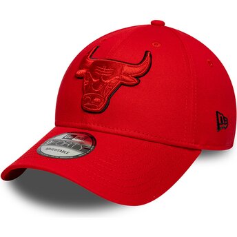 New Era Curved Brim Red Logo 9FORTY Outline Chicago Bulls NBA Red Adjustable Cap