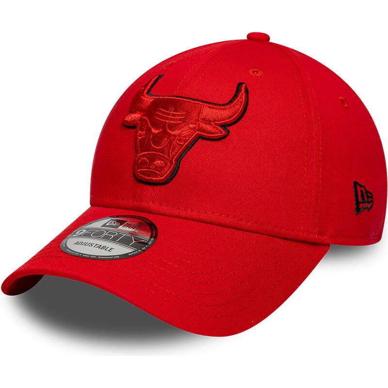 gorra-curva-roja-ajustable-con-logo-rojo-9forty-outline-de-chicago-bulls-nba-de-new-era