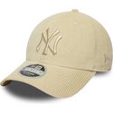 new-era-curved-brim-9forty-m-crown-cord-new-york-yankees-mlb-beige-adjustable-cap-with-beige-logo