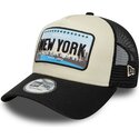 gorra-trucker-negra-y-beige-a-frame-license-plate-de-new-york-de-new-era