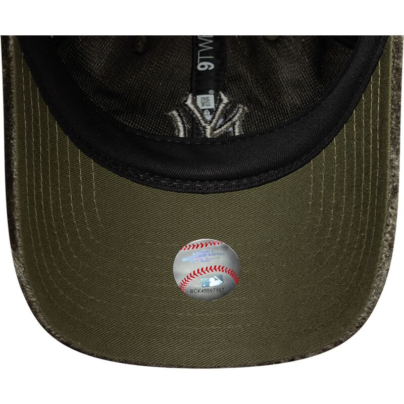 new-era-curved-brim-women-green-logo-9twenty-velour-new-york-yankees-mlb-green-adjustable-cap new-era-curved-brim-women-green-logo-9twenty-velour-new-york-yankees-mlb-green-adjustable-cap