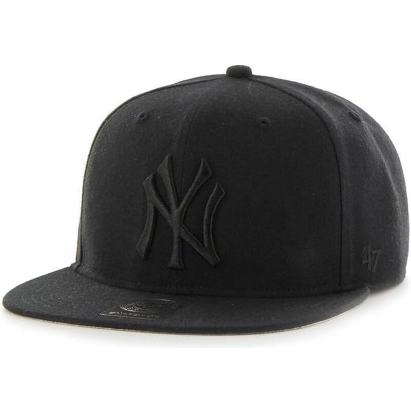 gorra-plana-negra-snapback-con-logo-negro-captain-no-shot-de-new-york-yankees-mlb-de-47-brand gorra-plana-negra-snapback-con-logo-negro-captain-no-shot-de-new-york-yankees-mlb-de-47-brand