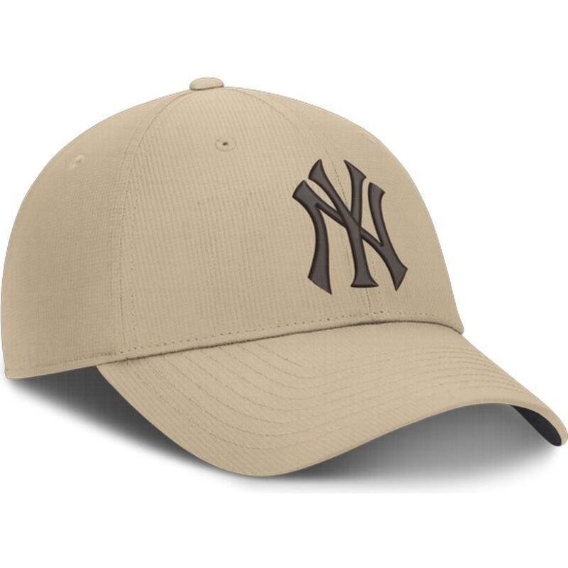 nike-curved-brim-brown-logo-club-structured-uv-poly-ripstop-new-york-yankees-mlb-beige-adjustable-cap nike-curved-brim-brown-logo-club-structured-uv-poly-ripstop-new-york-yankees-mlb-beige-adjustable-cap