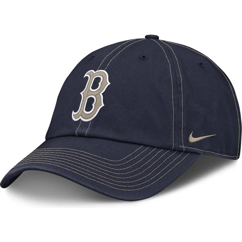 gorra-curva-azul-marino-ajustable-con-logo-beige-fathers-day-club-unstructured-organic-cotton-de-boston-red-sox-mlb-de-nike gorra-curva-azul-marino-ajustable-con-logo-beige-fathers-day-club-unstructured-organic-cotton-de-boston-red-sox-mlb-de-nike
