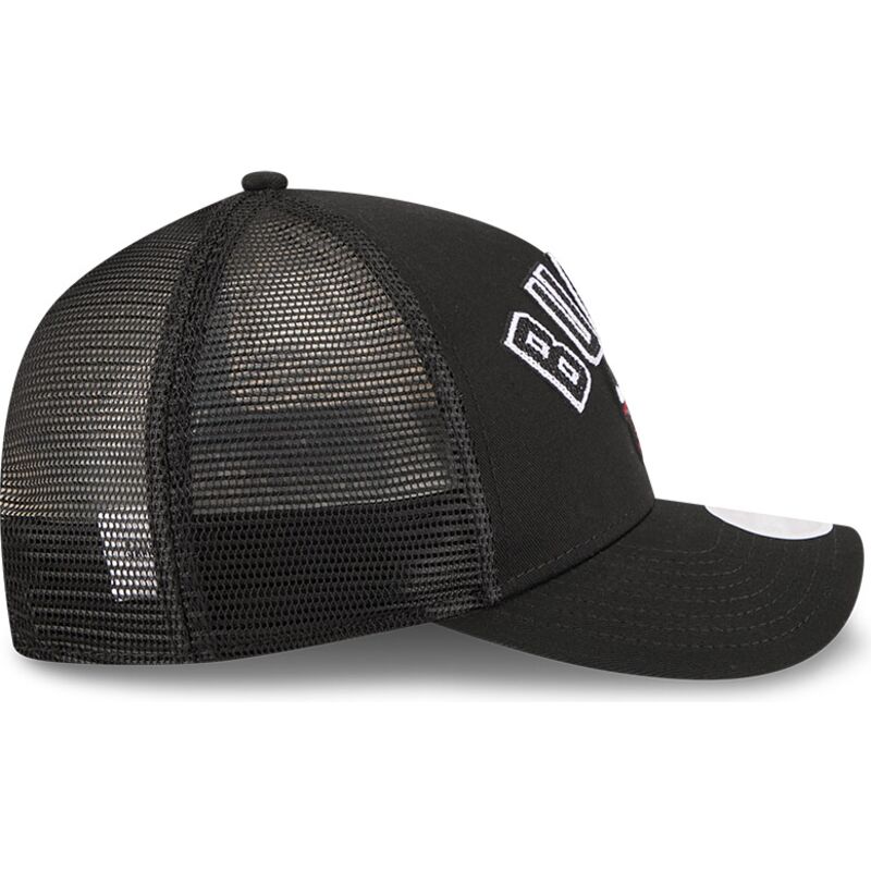 gorra-trucker-negra-9forty-m-crown-a-frame-pomp-de-chicago-bulls-nba-de-new-era