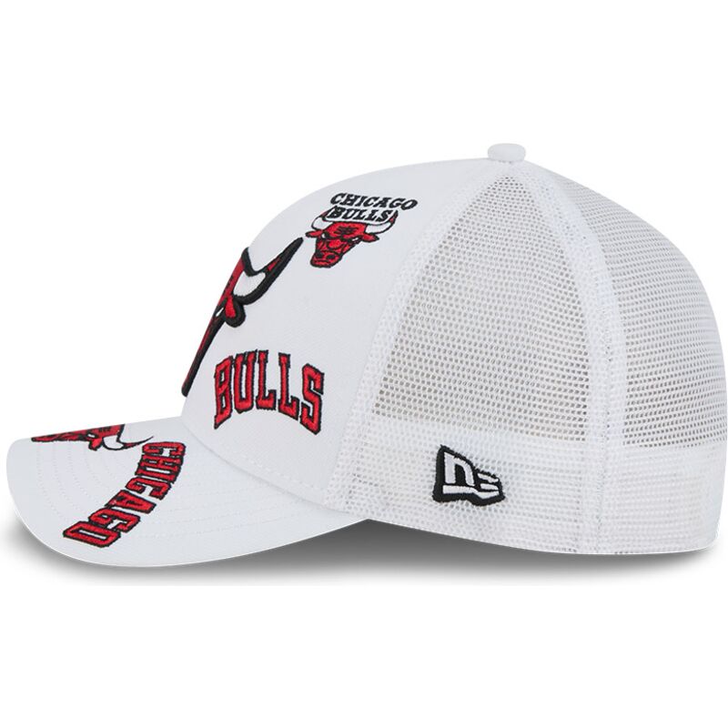 gorra-trucker-blanca-9forty-m-crown-a-frame-all-over-de-chicago-bulls-nba-de-new-era