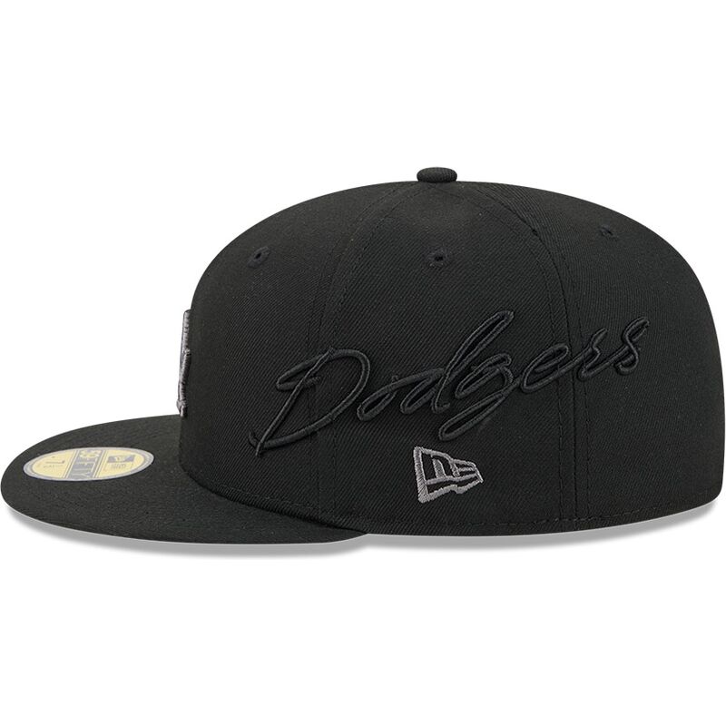 gorra-plana-negra-ajustada-con-logo-gris-59fifty-side-script-de-los-angeles-dodgers-mlb-de-new-era