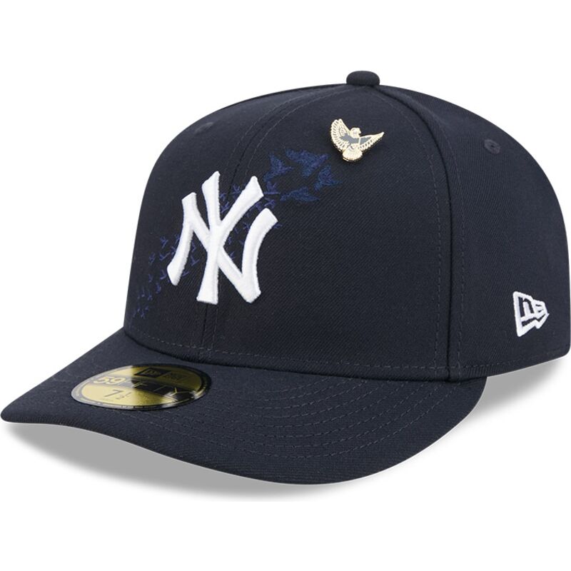 gorra-curva-azul-marino-ajustada-59fifty-pin-na-lifestyle-f1-de-new-york-yankees-mlb-de-new-era