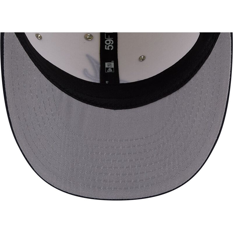 gorra-curva-beige-y-azul-marino-ajustada-59fifty-beads-na-lifestyle-f1-de-atlanta-braves-mlb-de-new-era gorra-curva-beige-y-azul-marino-ajustada-59fifty-beads-na-lifestyle-f1-de-atlanta-braves-mlb-de-new-era