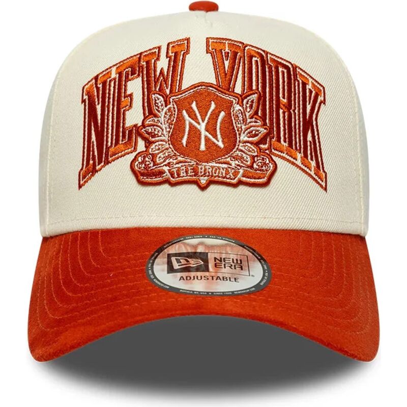 gorra-curva-beige-y-marron-snapback-e-frame-wordmark-suede-de-new-york-yankees-mlb-de-new-era