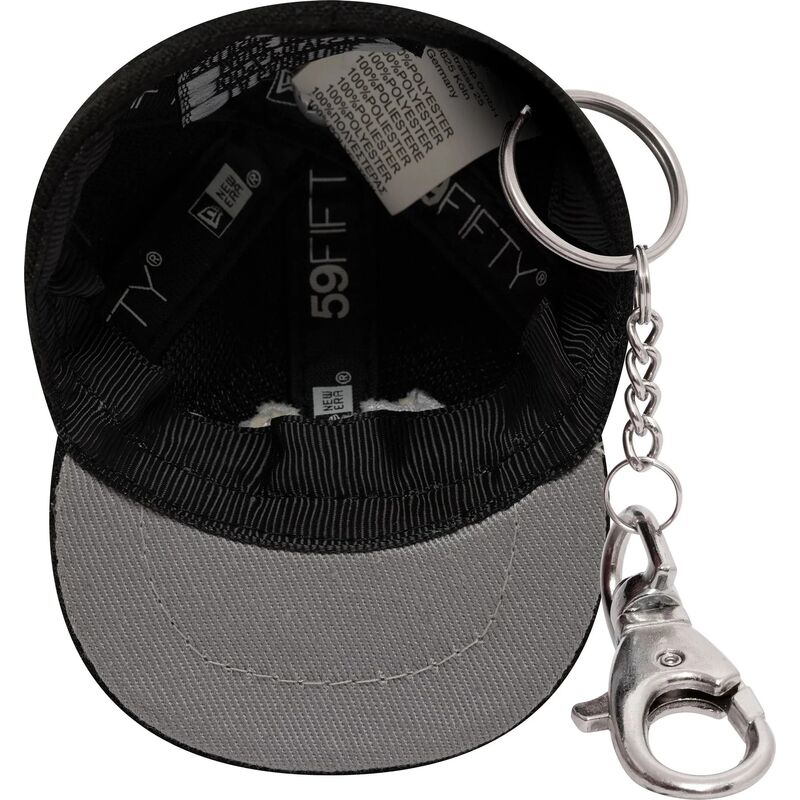 llavero-negro-mini-cap-chain-de-new-era