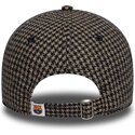 gorra-curva-marron-ajustable-9twenty-herringbone-de-fc-barcelona-laliga-de-new-era